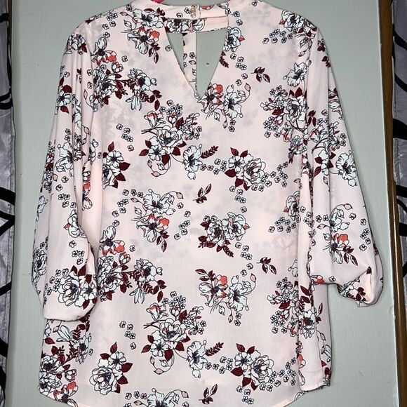 Active USA floral, long sleeve, semi sheer blouse, size large - Picture 9 of 11